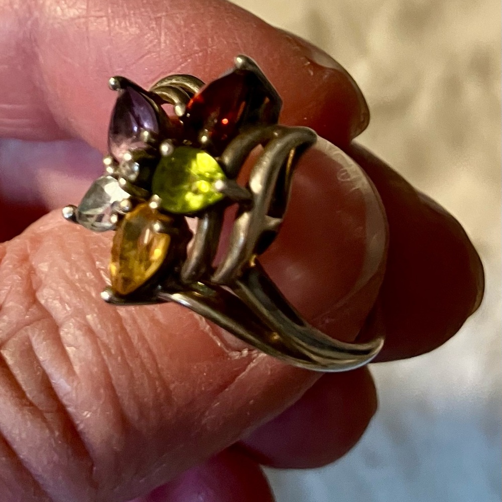 Silver Semi Precious Stones Flower Ring 7 - Picture 6 of 9